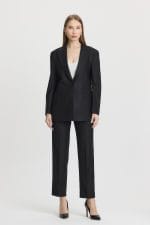 Siyah Cep Detaylı Takım Elbise - Görsel 4